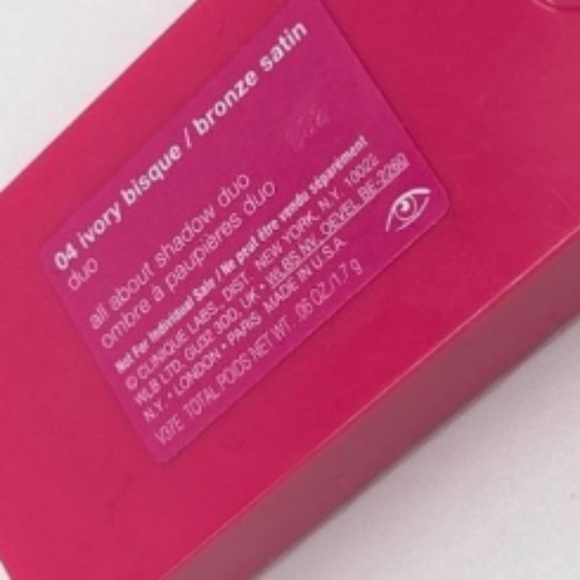 Clinique All About Shadow Duo 2 sets in Duo Ivory Bisque and BronzeSatin NEW se… - Picture 2 of 8